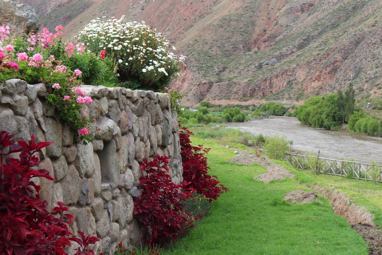 Taypikala Deluxe Valle Sagrado Urubamba Esterno foto